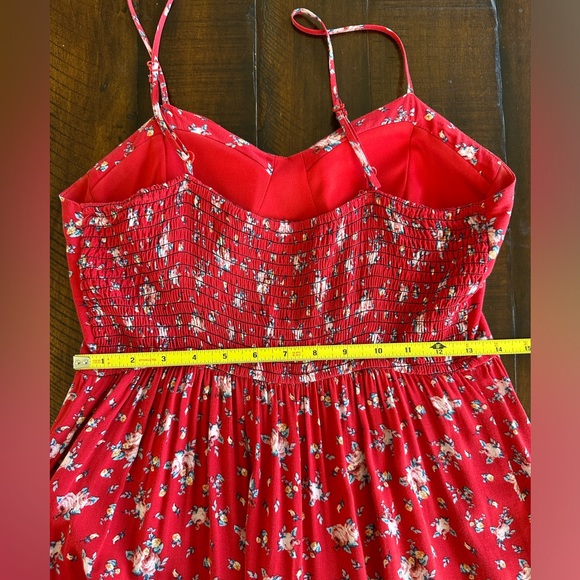 Band of Gypsies Sundress Red Floral Flowy Midi Dress Size Medium - Picture 7 of 9